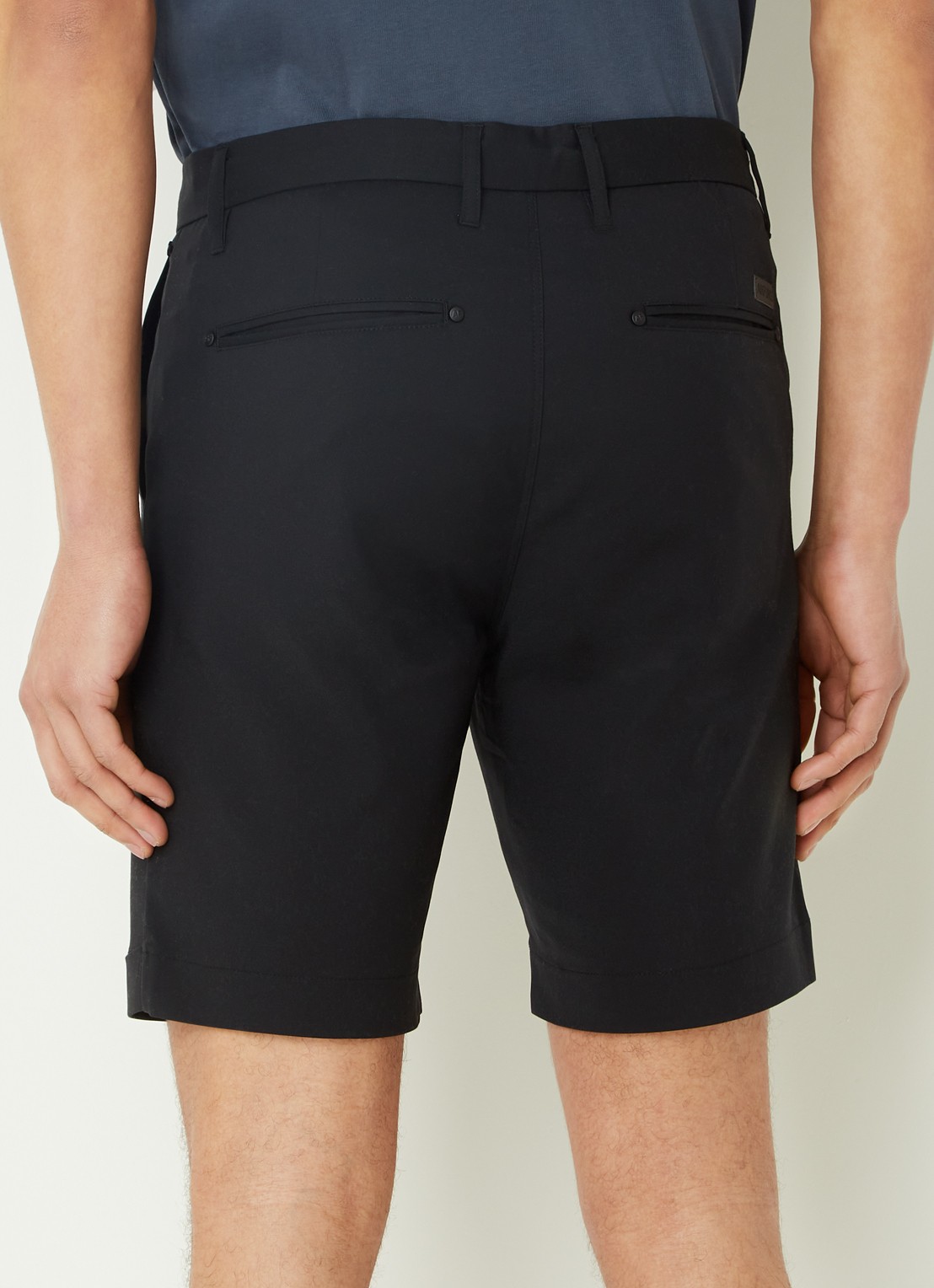 Airforce Straight fit korte chino met steekzakken  - achterkant zwart