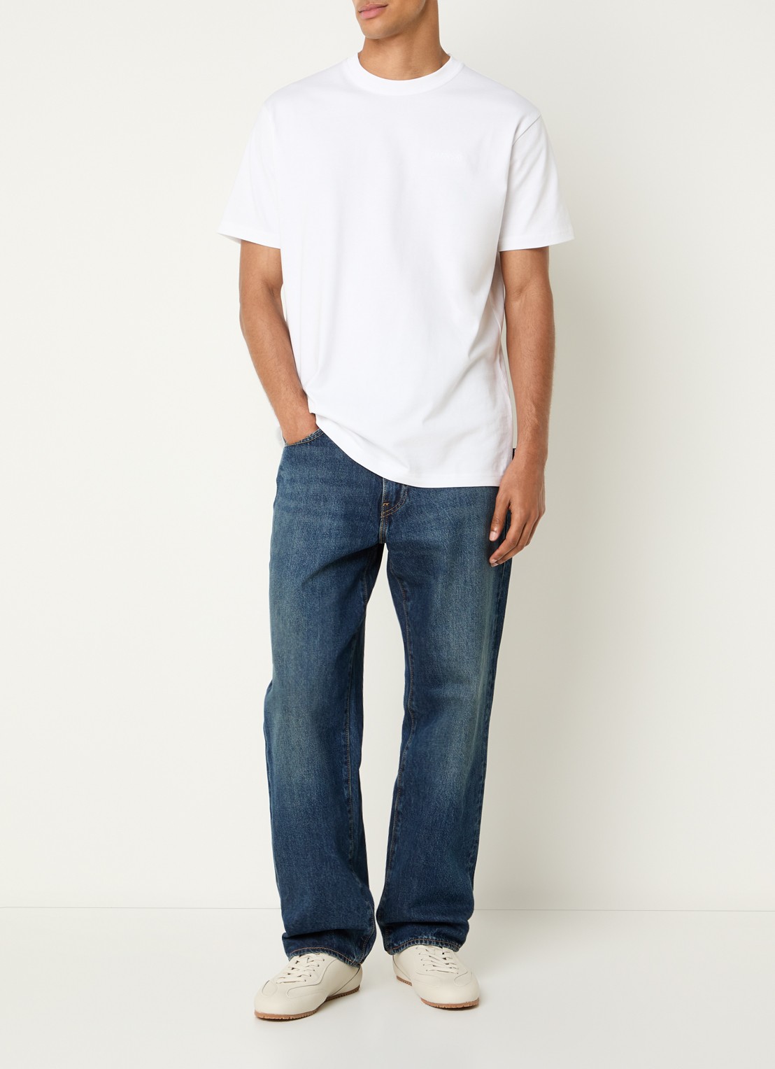 Airforce T-shirt met logo- en backprint - voorkant 2 wit
