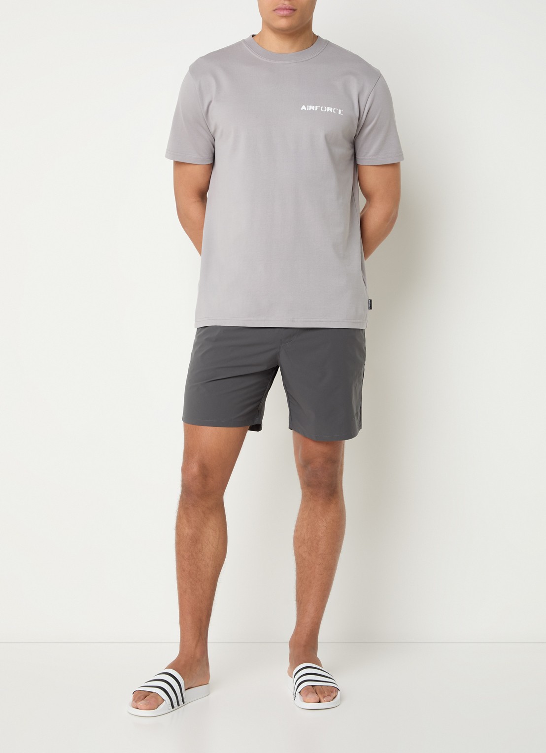 Airforce T-shirt van  katoen met logo- en backprint - voorkant 2 grijs