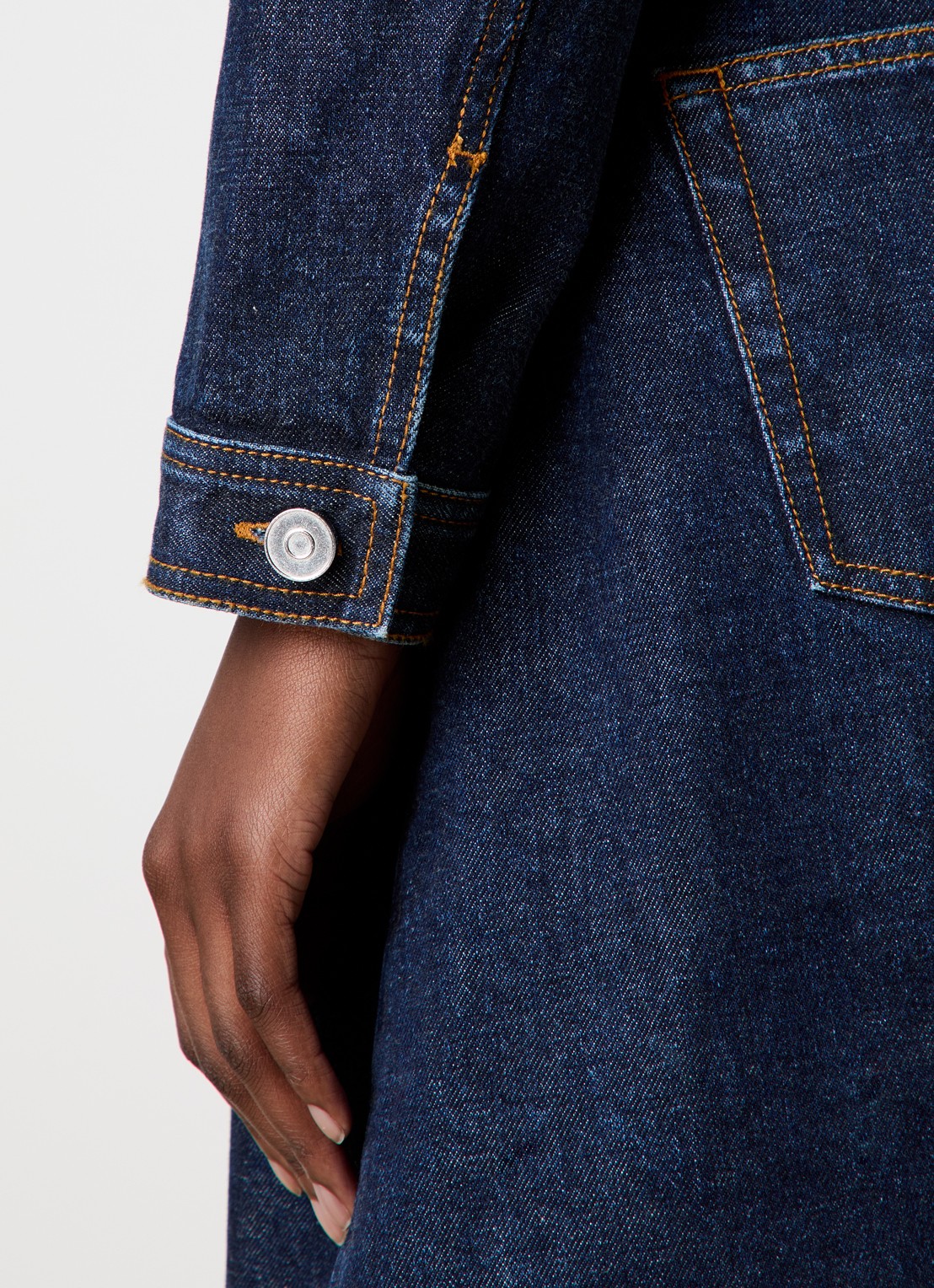 Alaïa Cropped spijkerjas met borstzakken en capuchon - detail 5 blauw