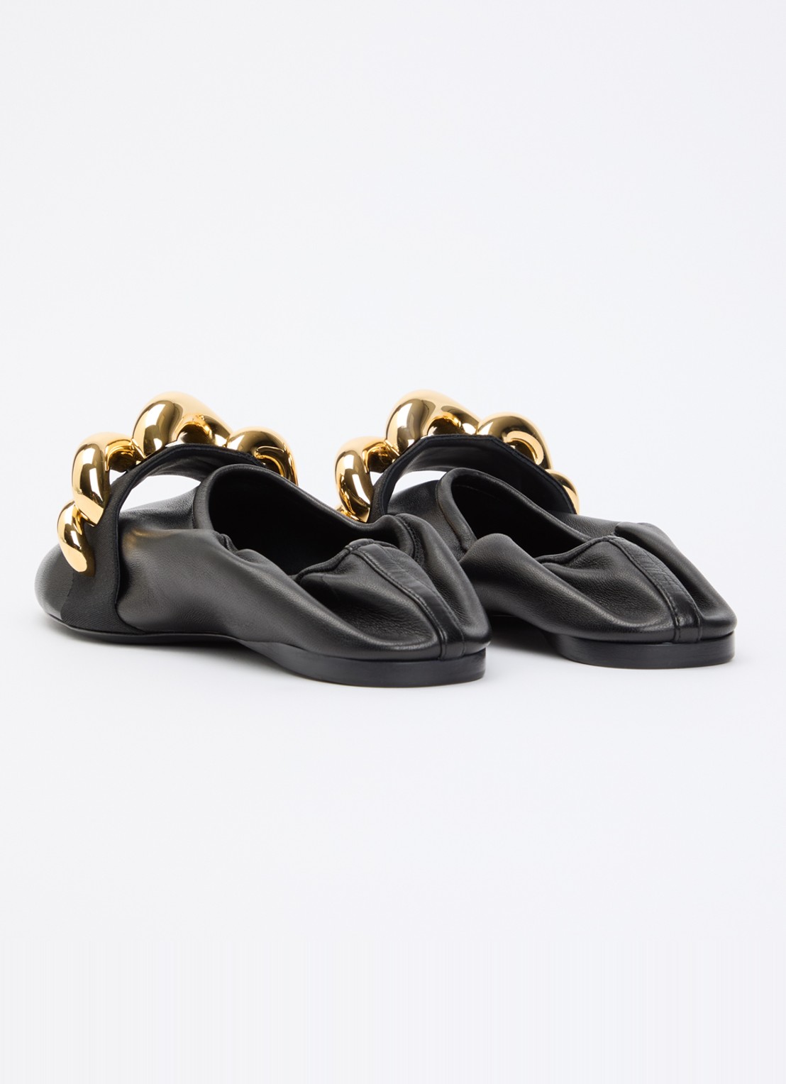 Alaïa Jewel ballerina van lamsleer met kettingdetail - achterkant 2 zwart