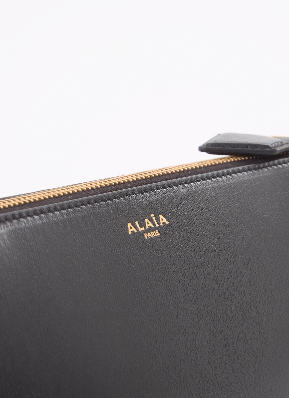 Alaïa Le Demi-Coeur S schoudertas van geitenleer - detail 3 zwart
