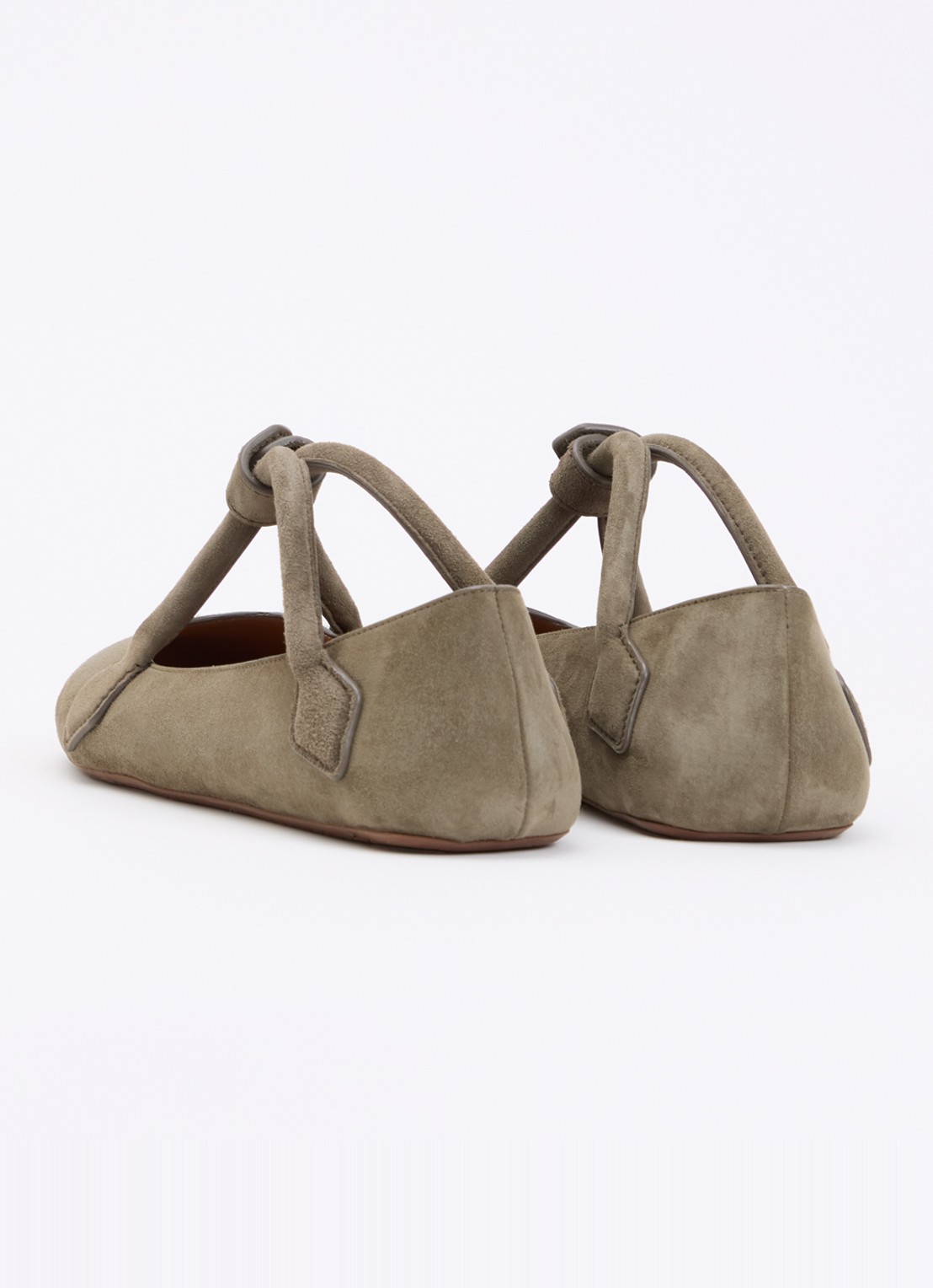 Alaïa Le Teckel ballerina van geitensuède - achterkant khaki