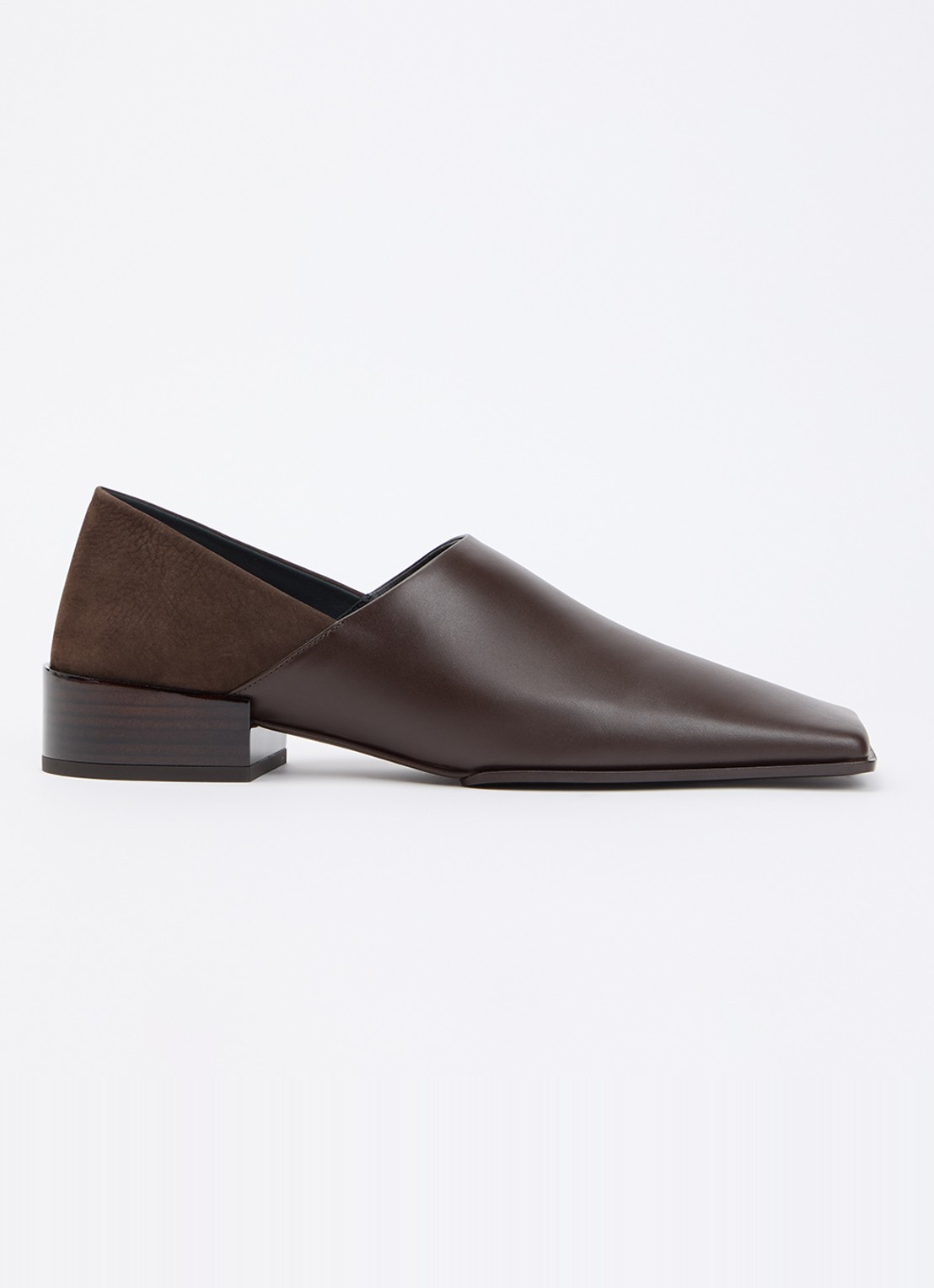 Alaïa Loafer van kalfsleer - voorkant donkerbruin