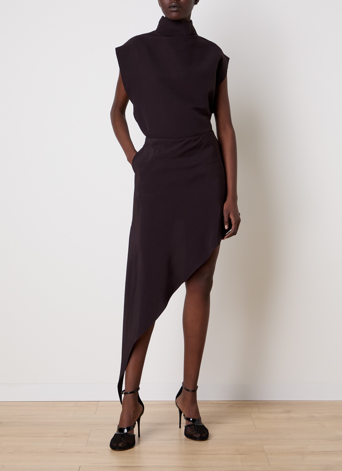 Alaïa Minirok met asymmetrische zoom - voorkant 3 donkerbruin
