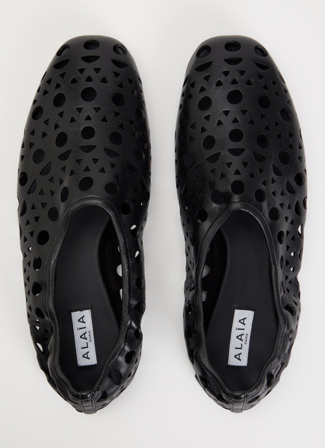 Alaïa Neo Vienne ballerina van kalfsleer - detail 4 zwart