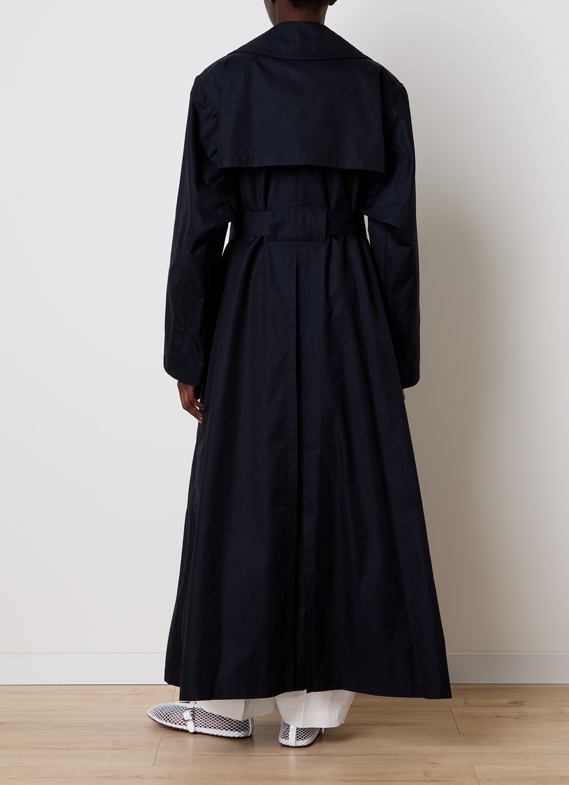 Alaïa Trenchcoat met strikceintuur - achterkant 3 donkerblauw