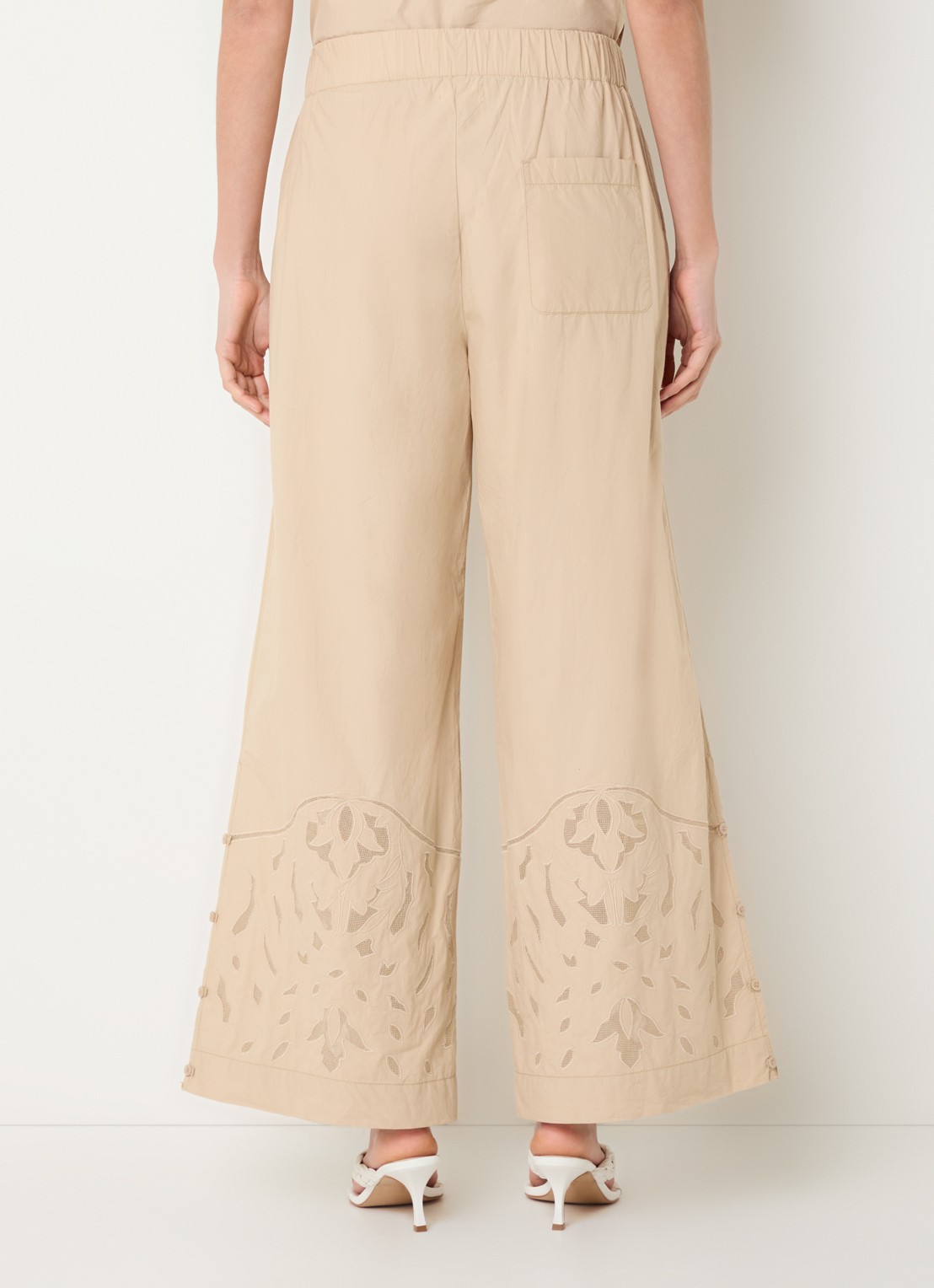 alchemist Moonflower high waist loose fit pantalon met broderie - achterkant 4 beige