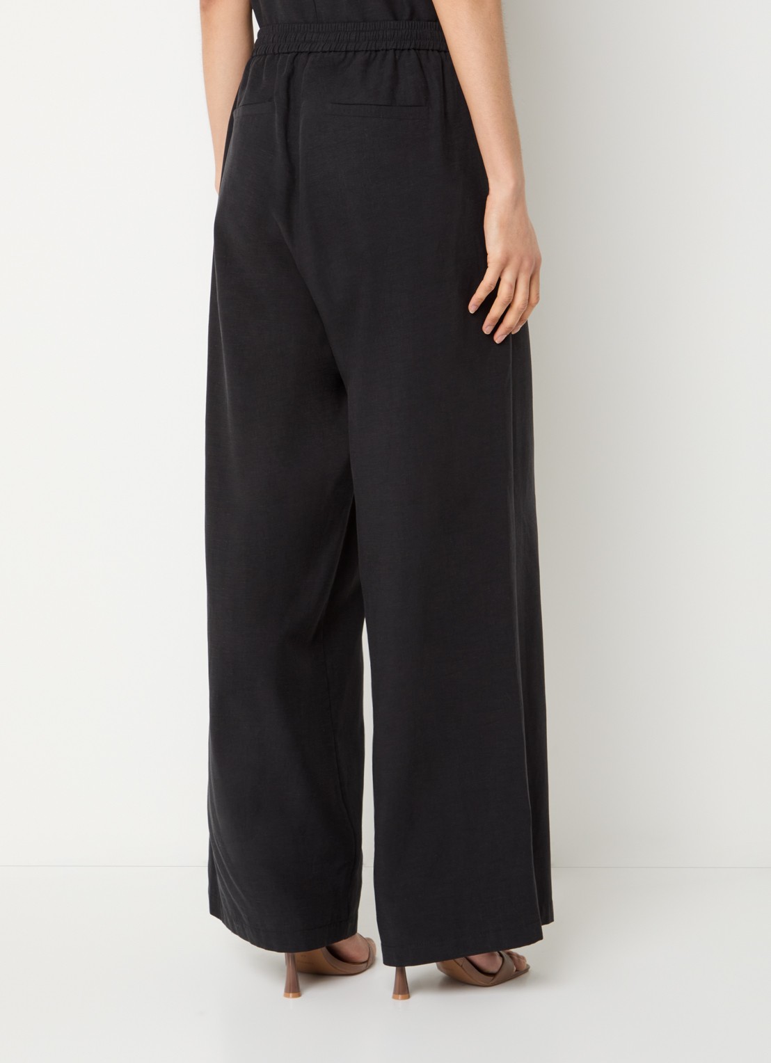 alchemist Sammy mid waist loose fit pantalon in linnenblend met steekzakken - achterkant 4 zwart