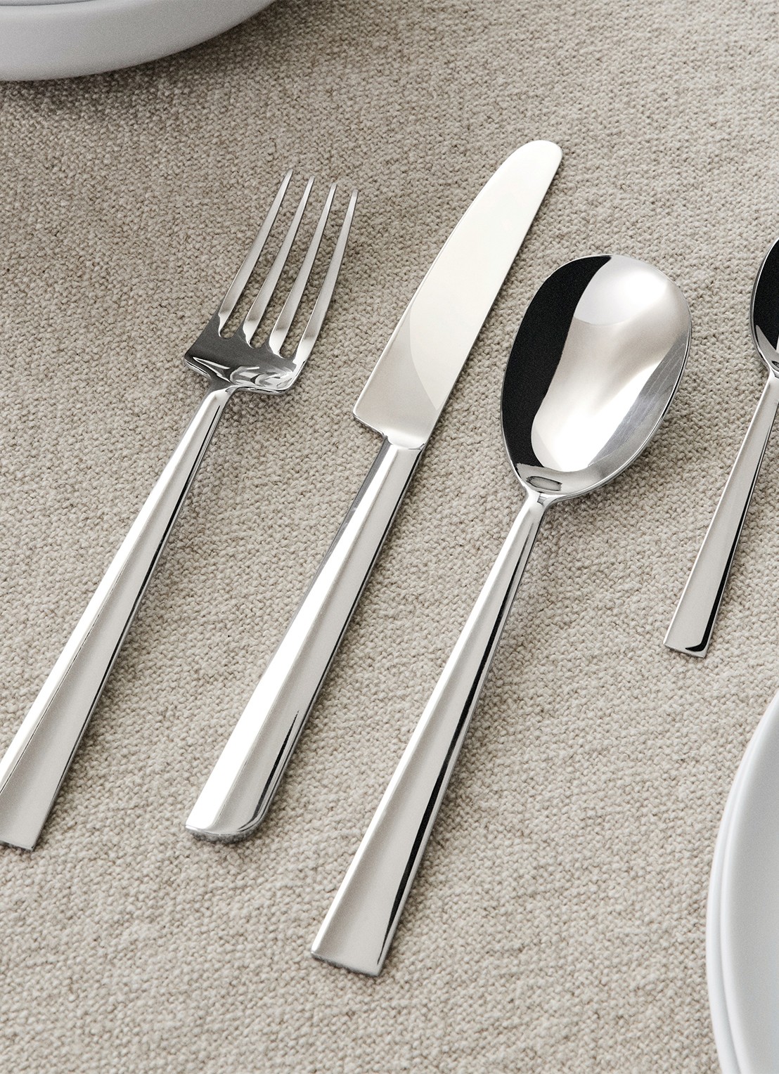 Alessi Asta bestekset 24-delig - achterkant zilver