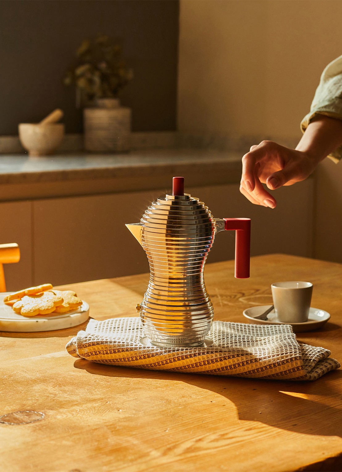 Alessi Pulcina Percolator 3-kops - achterkant rood