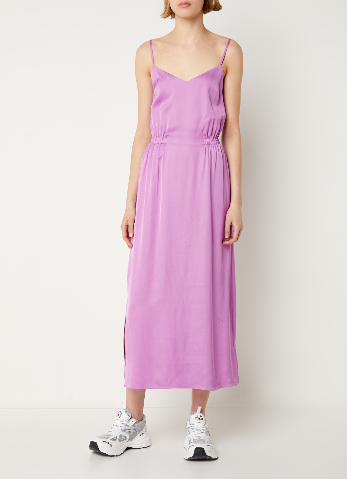 Aligne Francesca maxi jurk met rugdecolleté en stretch - detail 2 lila