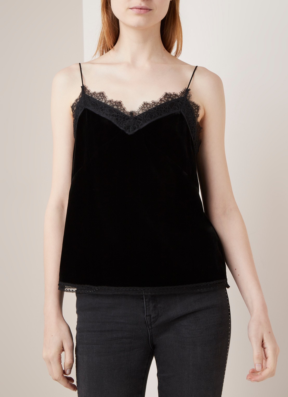 ALLSAINTS Noa spaghettitop van fluweel met kant - detail 4 zwart