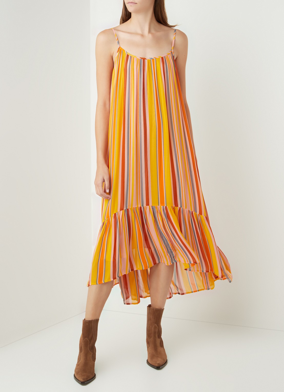 ALLSAINTS Paola maxi jurk met spaghetti bandjes en streepprint - voorkant 2 oranje