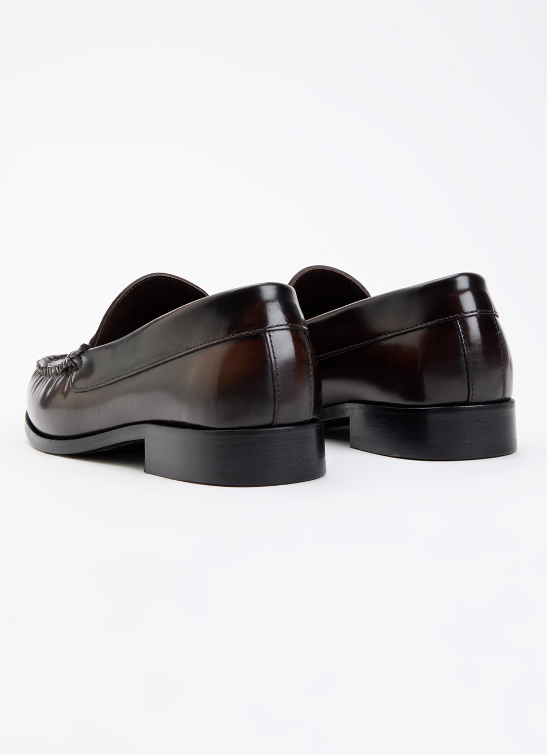 ALOHAS Rivet loafer van leer - achterkant 2 donkerbruin