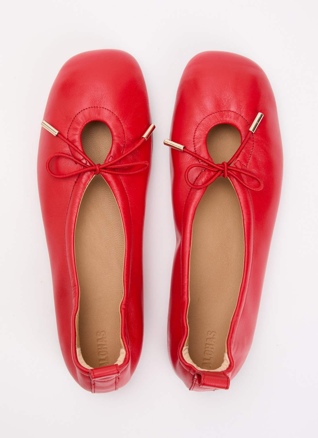 ALOHAS Rosalind ballerina van schapenleer - detail 2 rood