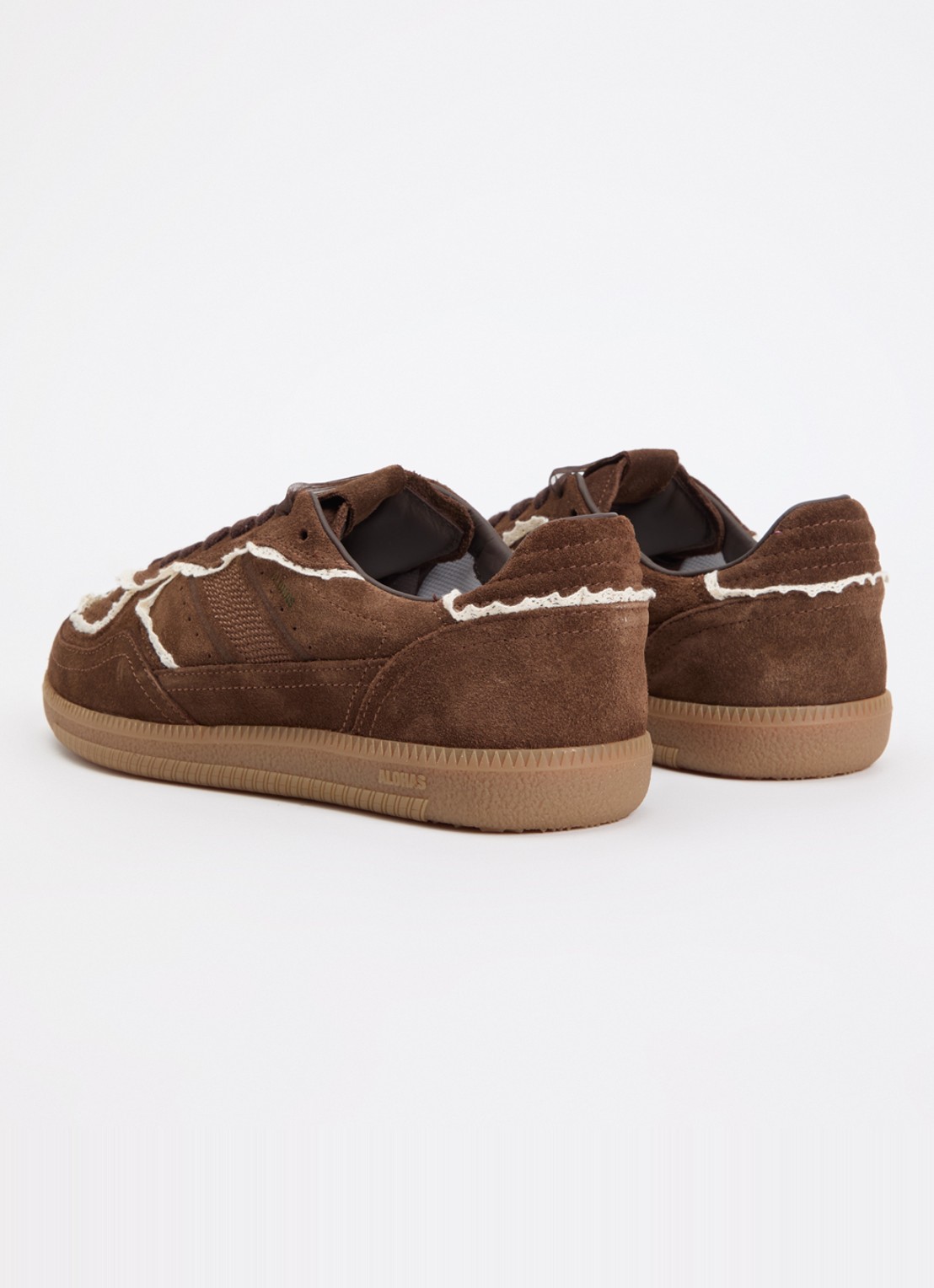 ALOHAS Tb.490 Crochet sneaker van suède met broderie - achterkant 2 chocoladebruin