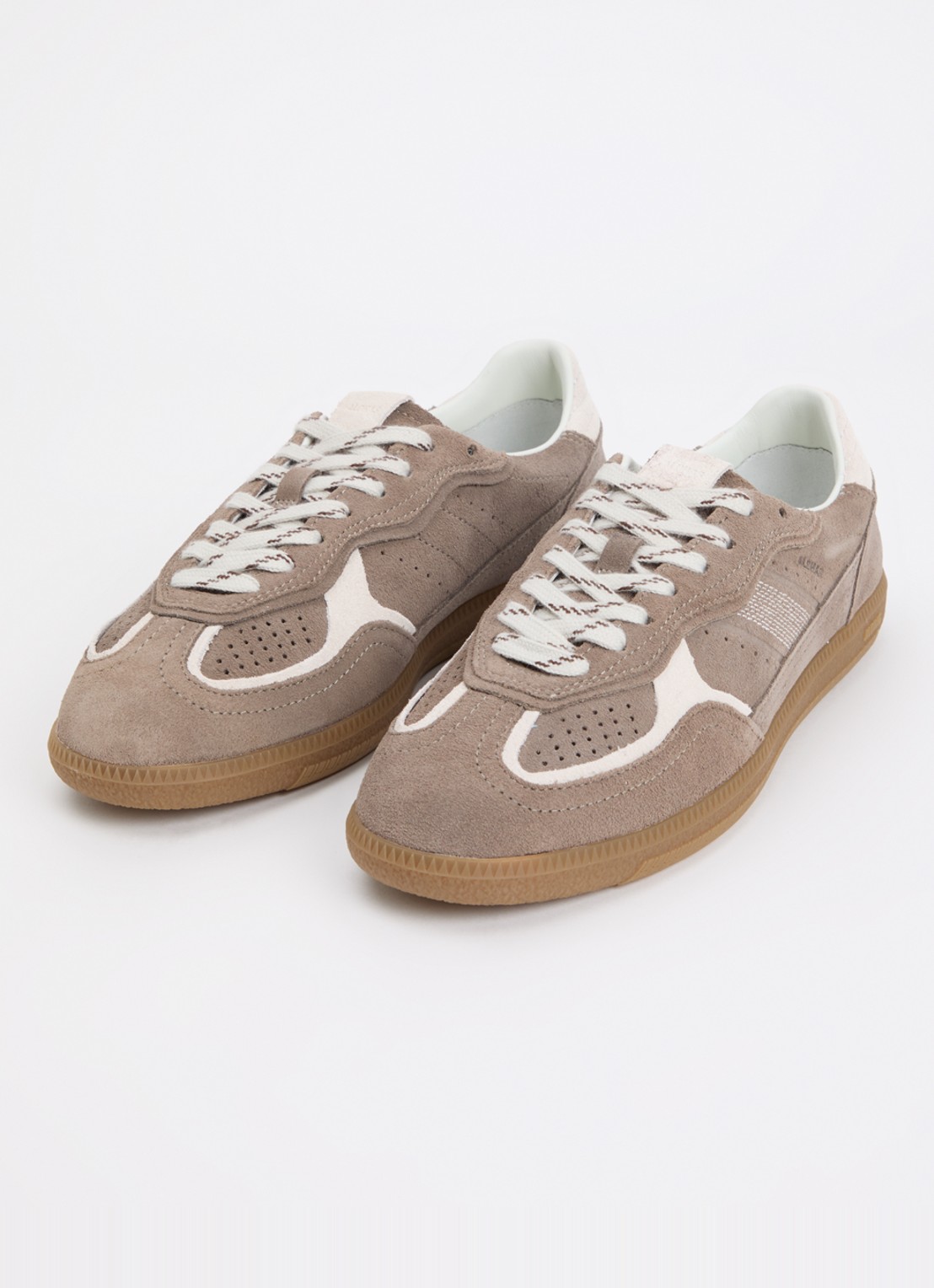 ALOHAS Tb.490 Rife sneaker van suède - detail taupe