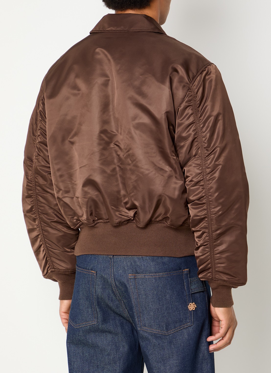 Alpha Industries CWU-45P Heritage gewatteerd bomberjack met opgestikte zakken - achterkant bruin