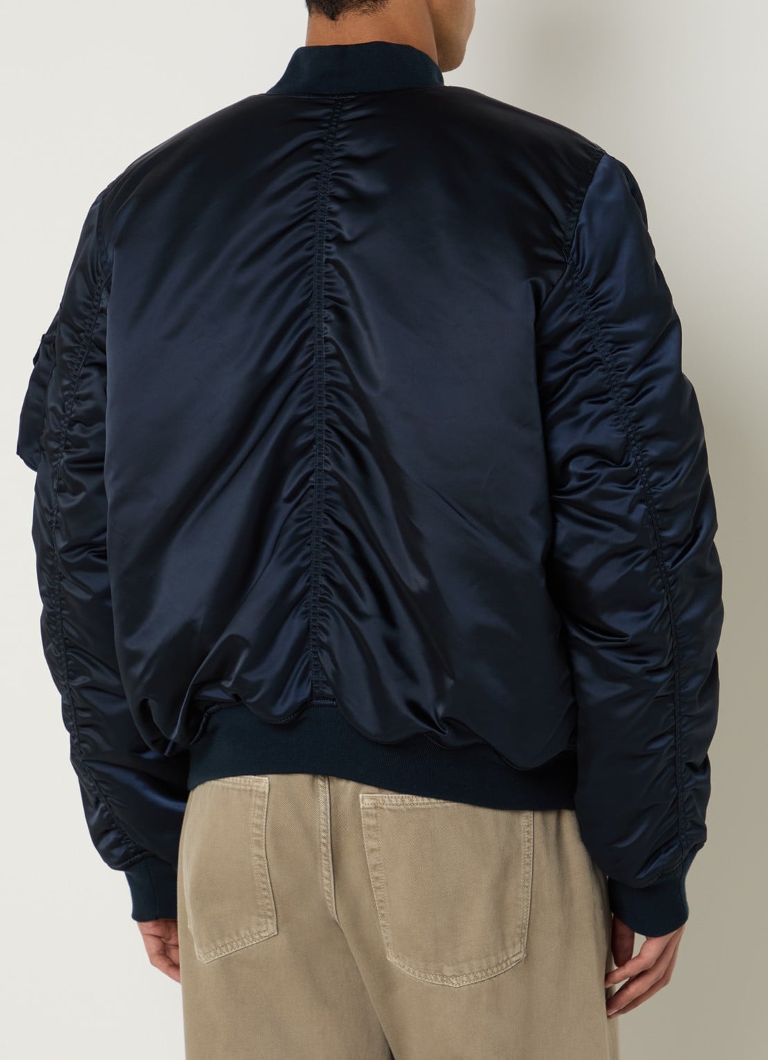 Alpha Industries MA-1 UV gewatteerd bomberjack met ruches - achterkant 2 donkerblauw