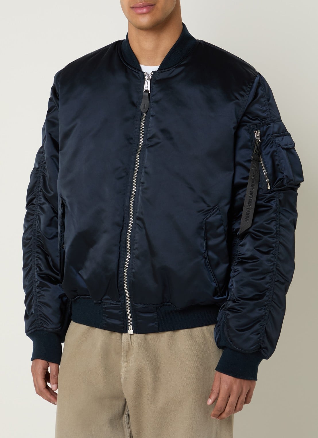 Alpha Industries MA-1 UV gewatteerd bomberjack met ruches - detail donkerblauw