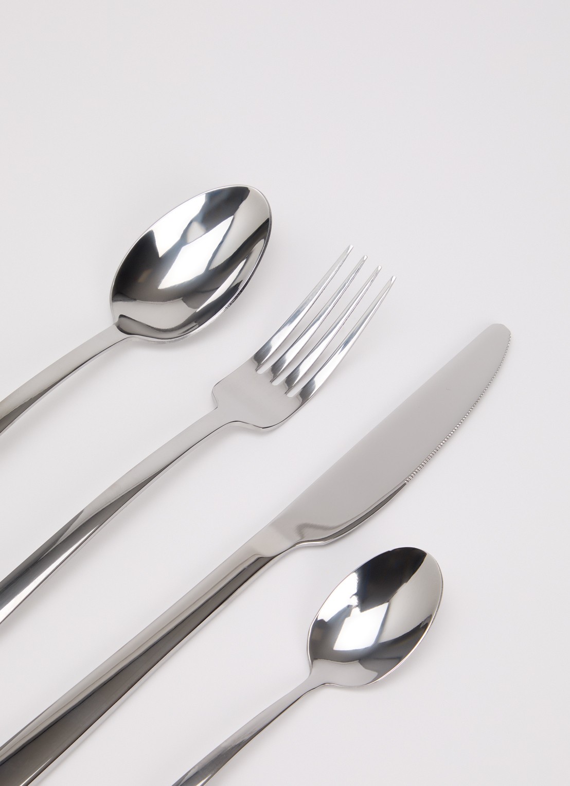 Amefa Pontis bestekset 24-delig - voorkant 2 zilver
