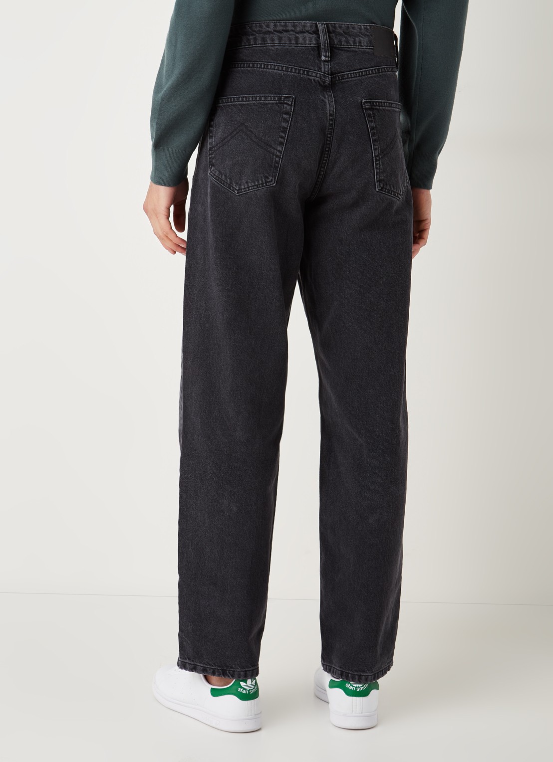 America Today Dallas loose fit jeans met gekleurde wassing - achterkant antraciet