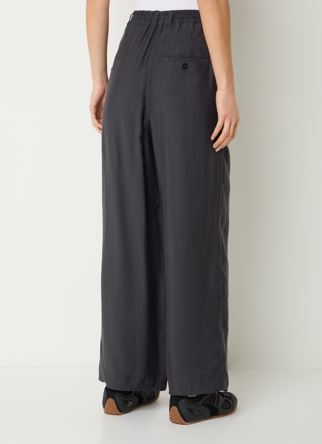 American Vintage Antra high waist wide fit broek met steekzakken - achterkant 2 donkergrijs