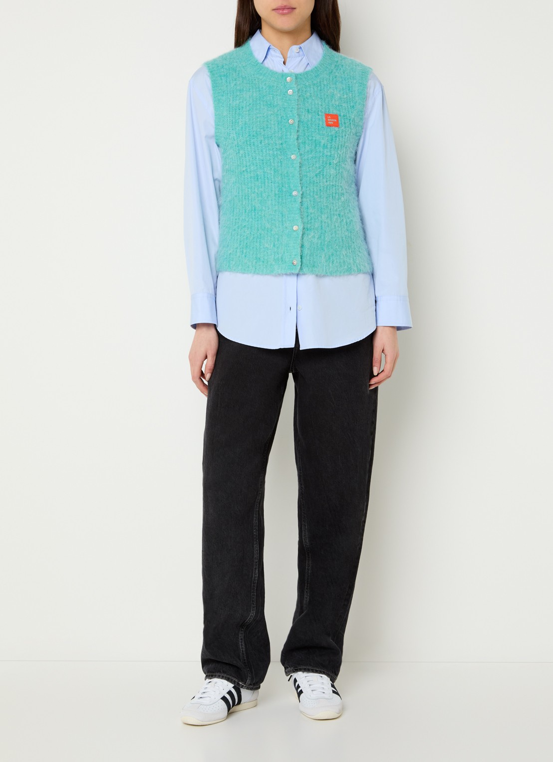 American Vintage East fijngebreid gilet in alpaca wolblend met logo - voorkant 3 turquoise