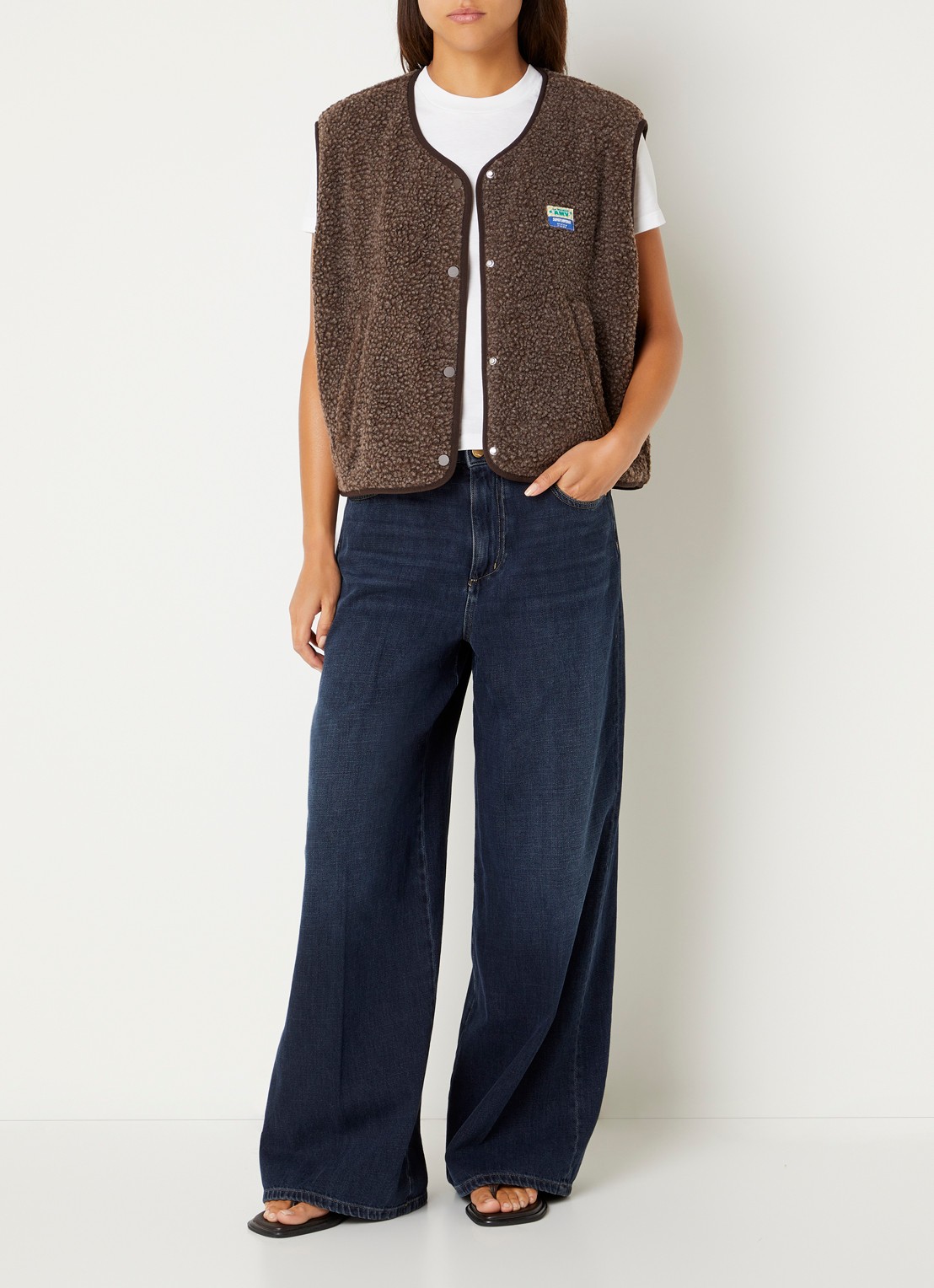 American Vintage Hoktown gilet van teddy met ritszakken - voorkant 2 bruin
