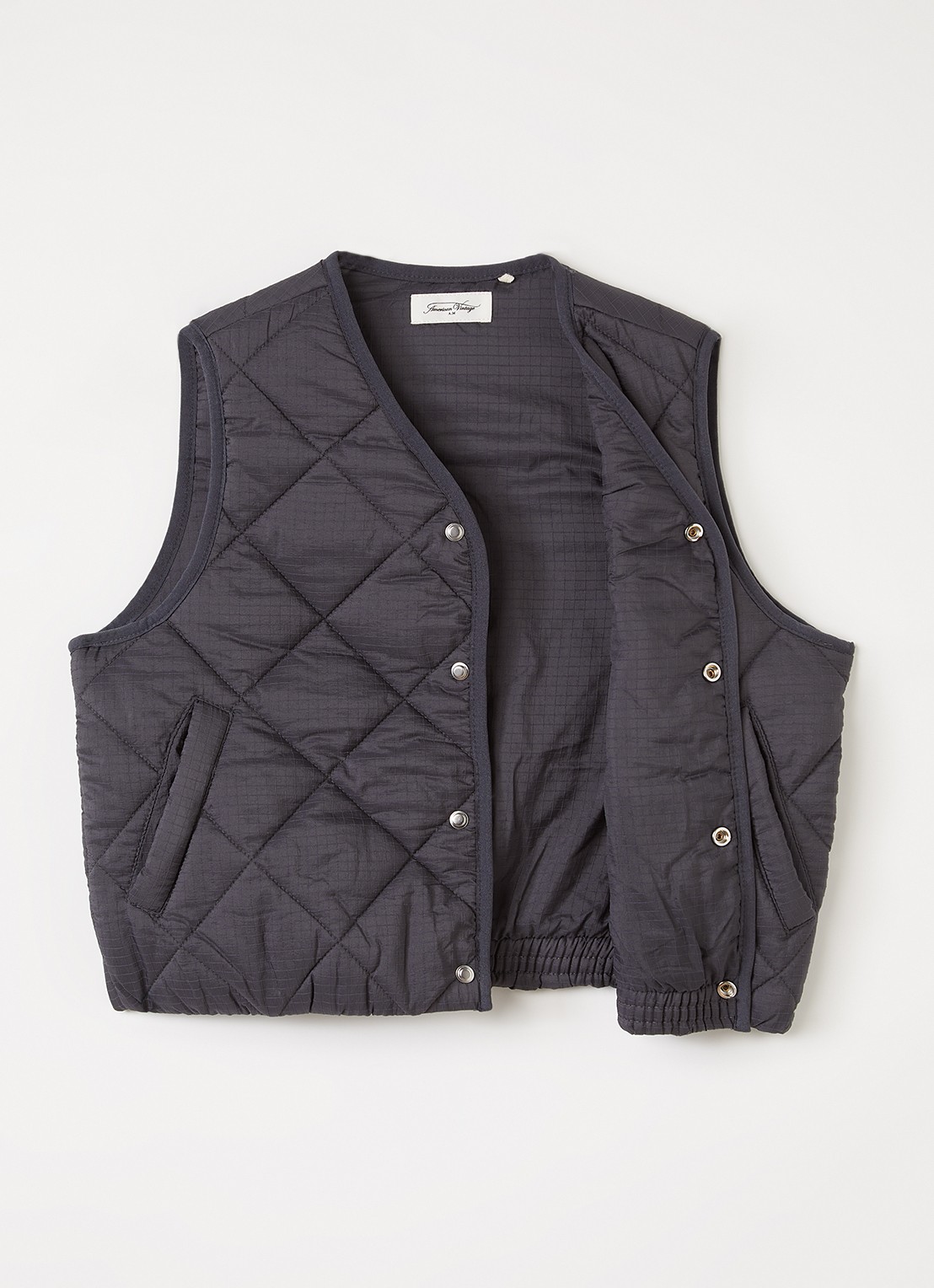 American Vintage Yupibam bodywarmer met quilt patroon - voorkant 2 antraciet