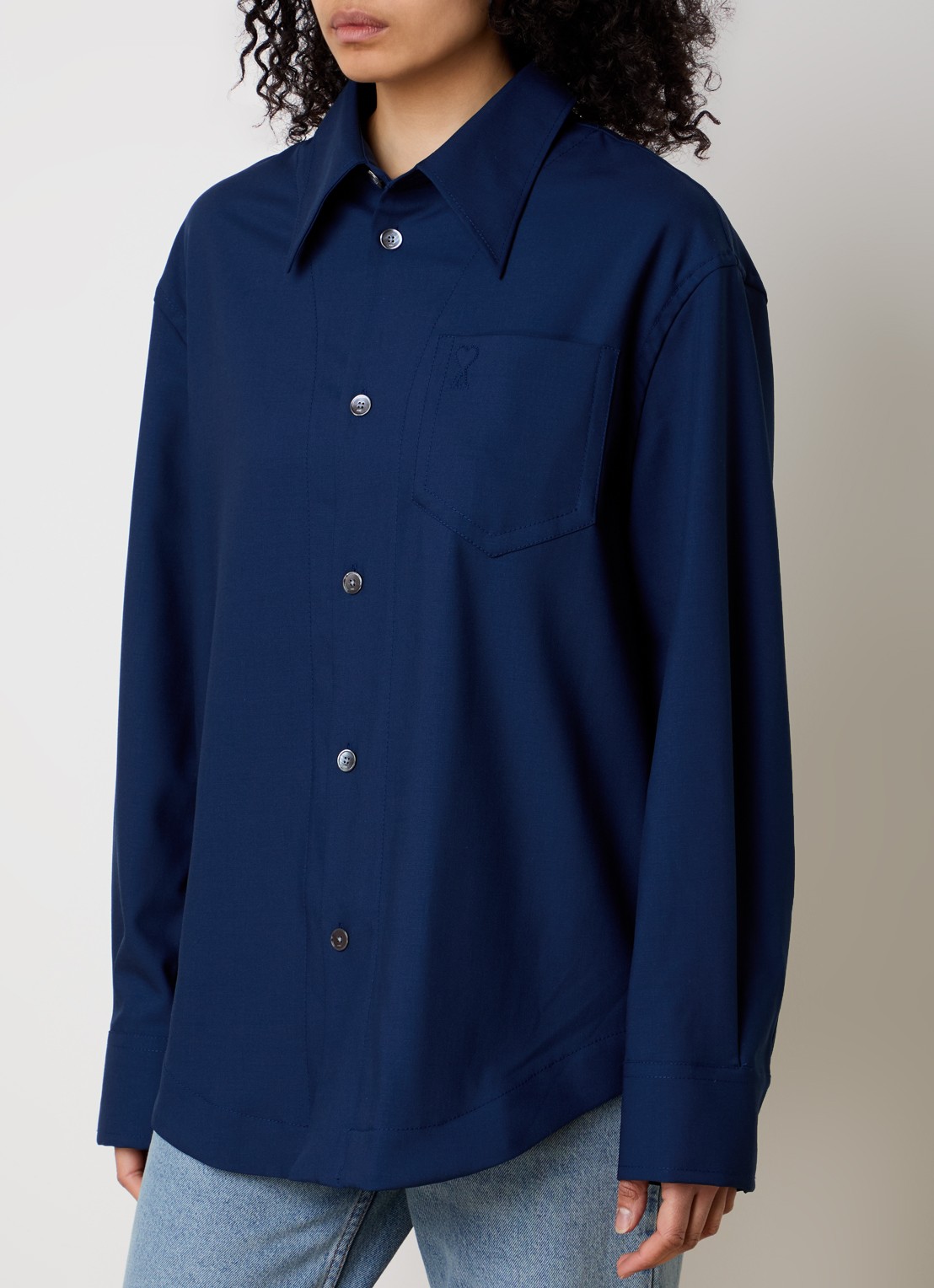 AMI Paris Blouse met borstzak - detail 4 donkerblauw