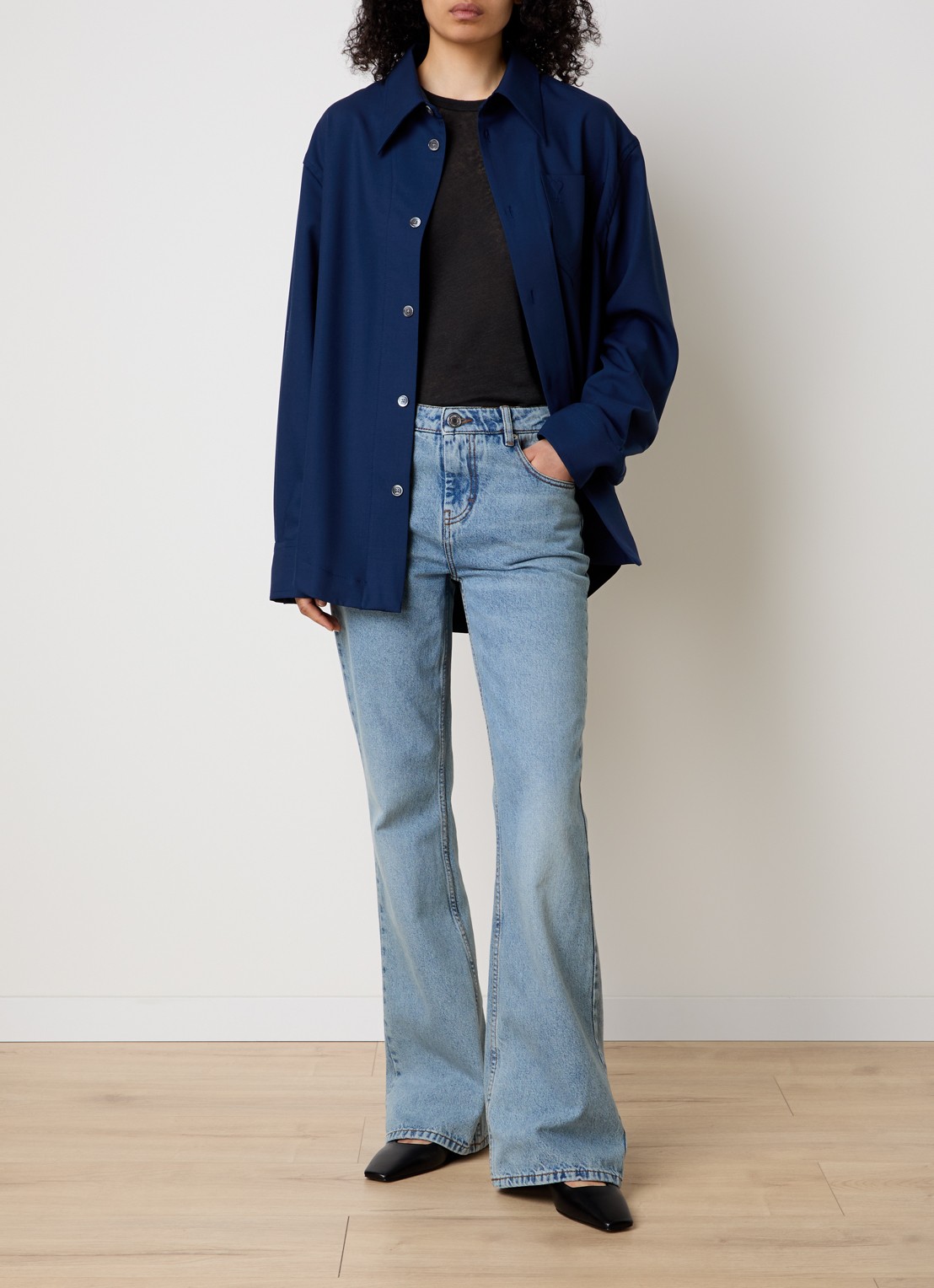 AMI Paris Blouse met borstzak - voorkant 2 donkerblauw