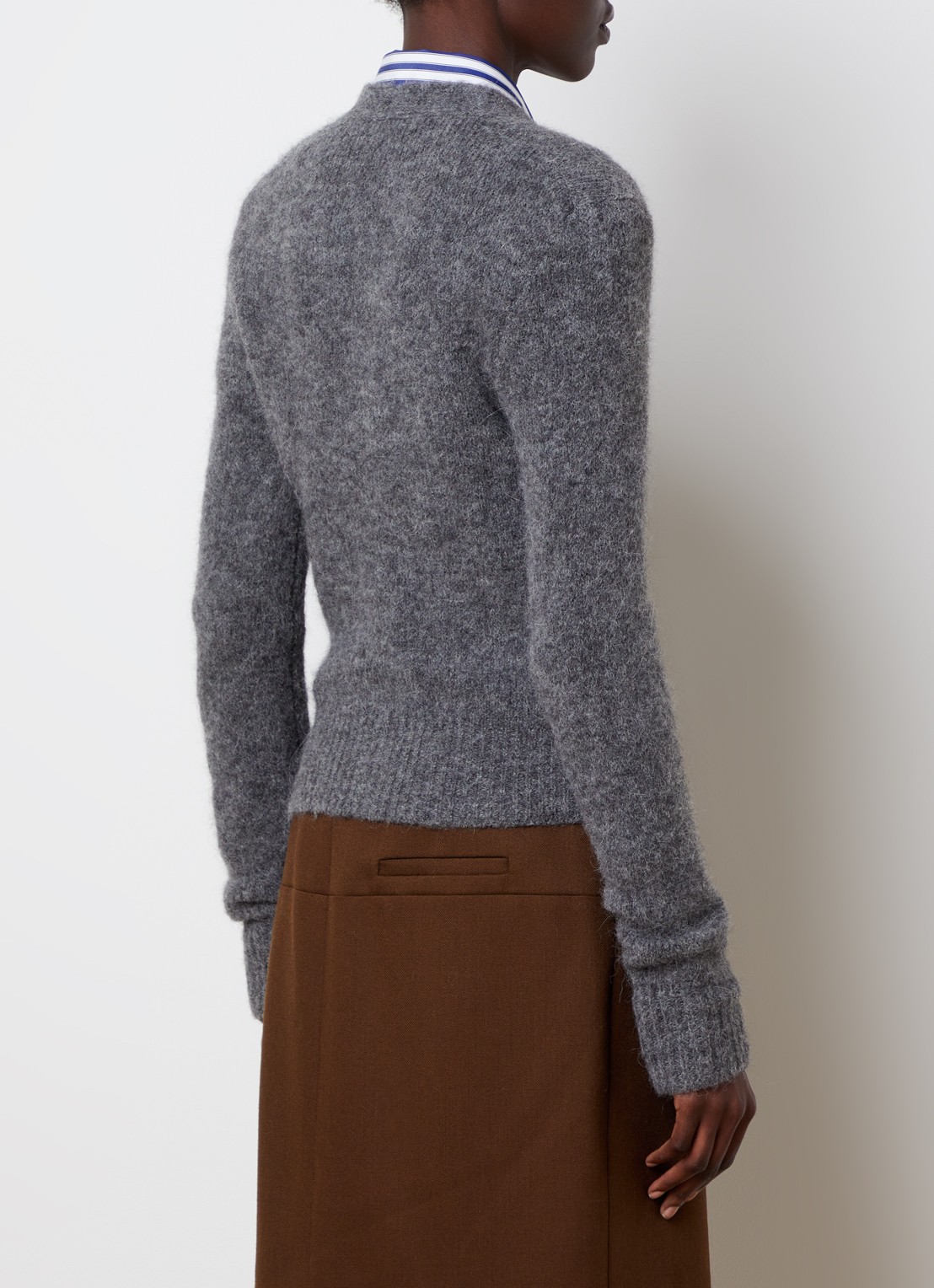 Ami Paris Fijngebreid vest in alpaca wolblend - achterkant 3 grijs
