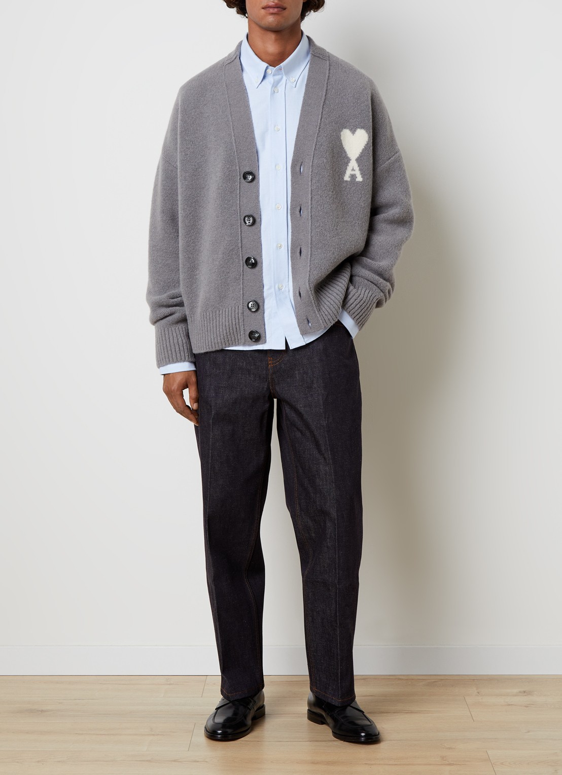 AMI Paris Grofgebreid vest in wolblend met logo - voorkant 2 grijs
