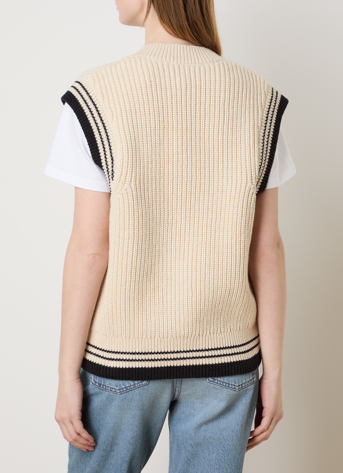 AMI Paris Grofgebreide spencer in wolblend met logo - achterkant beige