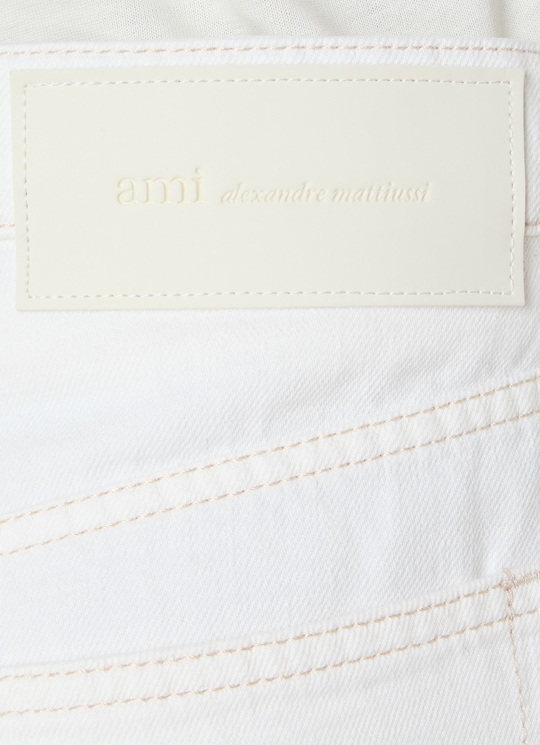 Ami Paris High waist flared jeans met gekleurde wassing - detail 5 gebroken wit