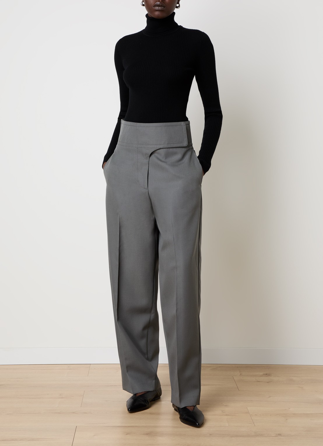AMI Paris High waist loose fit pantalon van wol met steekzakken - voorkant 5 grijs