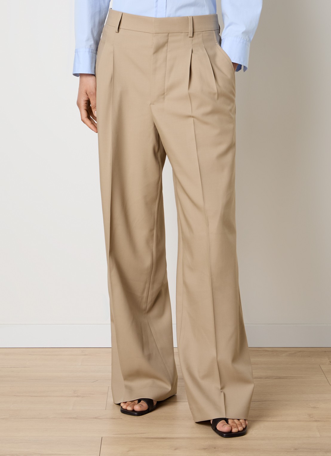 AMI Paris High waist wide fit pantalon van scheerwol - detail 2 beige