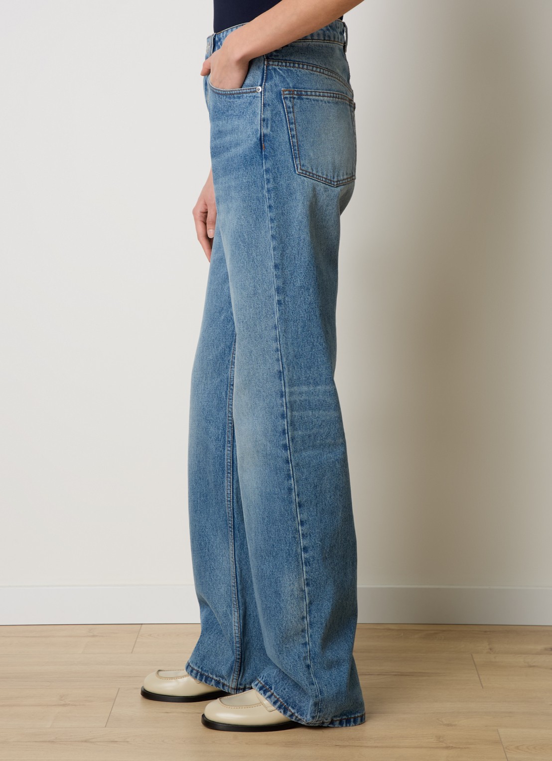 Ami Paris Mid waist loose fit jeans met steekzakken - detail 3 indigo