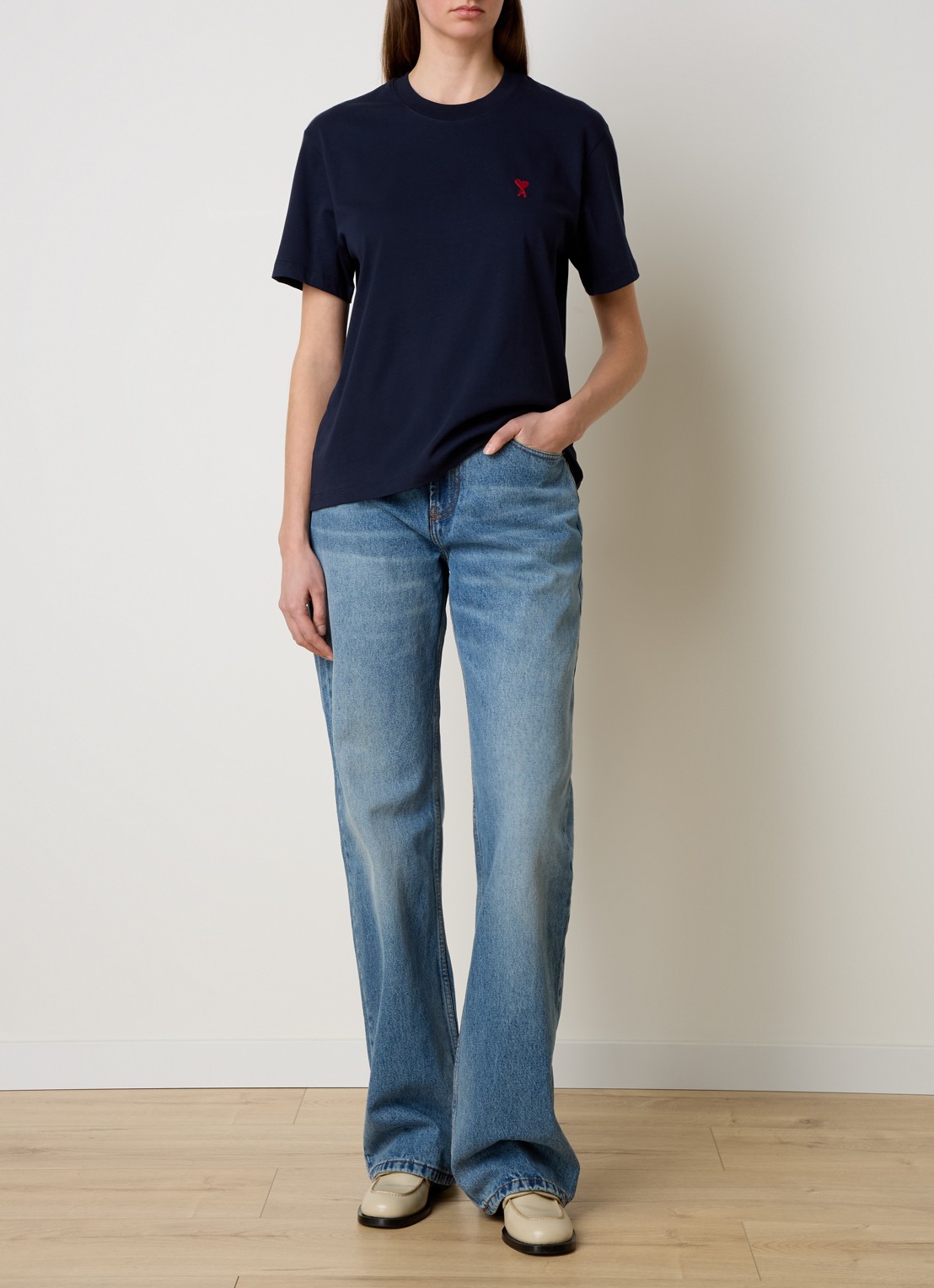 Ami Paris Mid waist loose fit jeans met steekzakken - voorkant 6 indigo