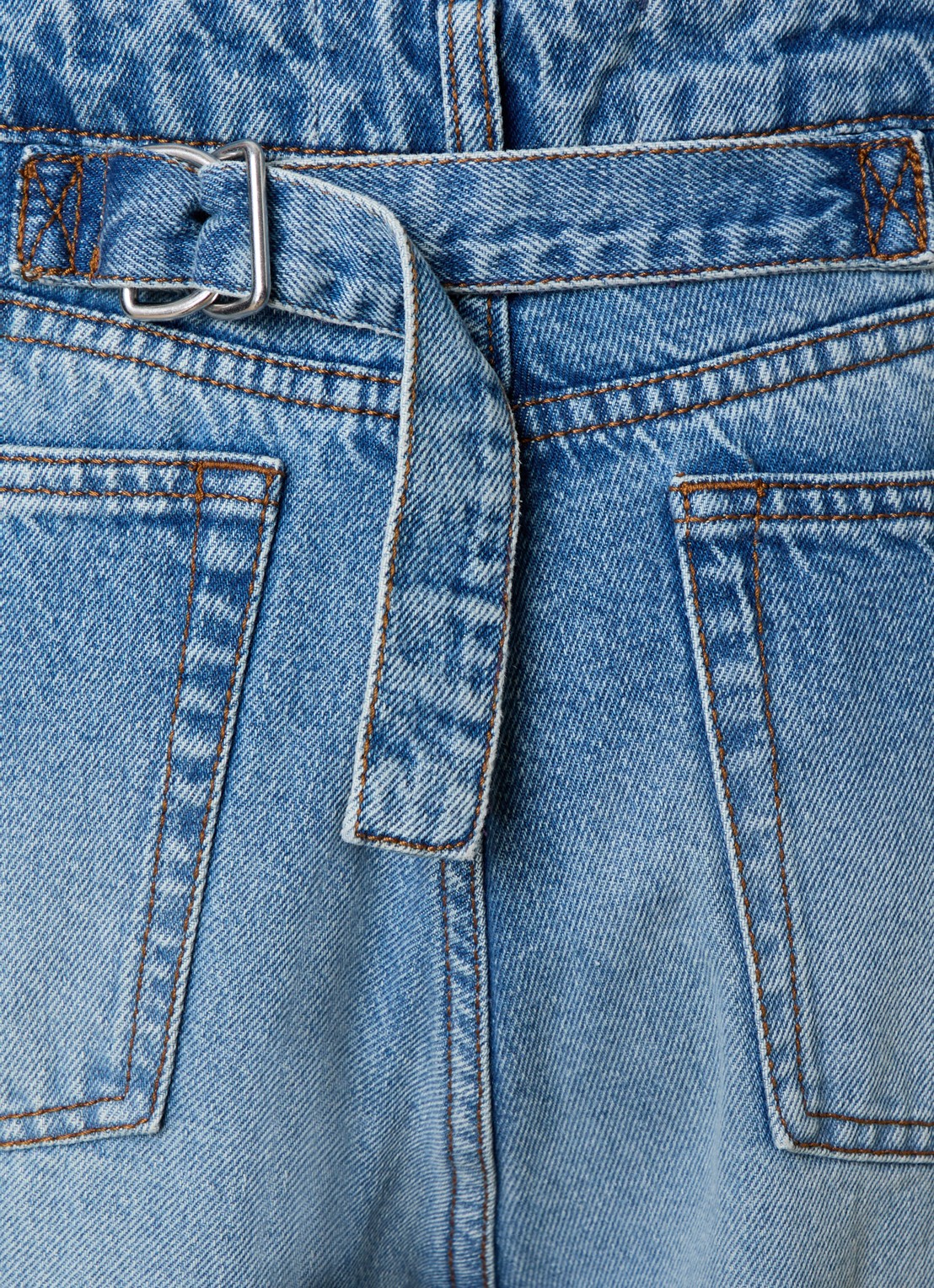 AMI Paris Mid waist wide leg jeans met medium wassing - detail 3 indigo