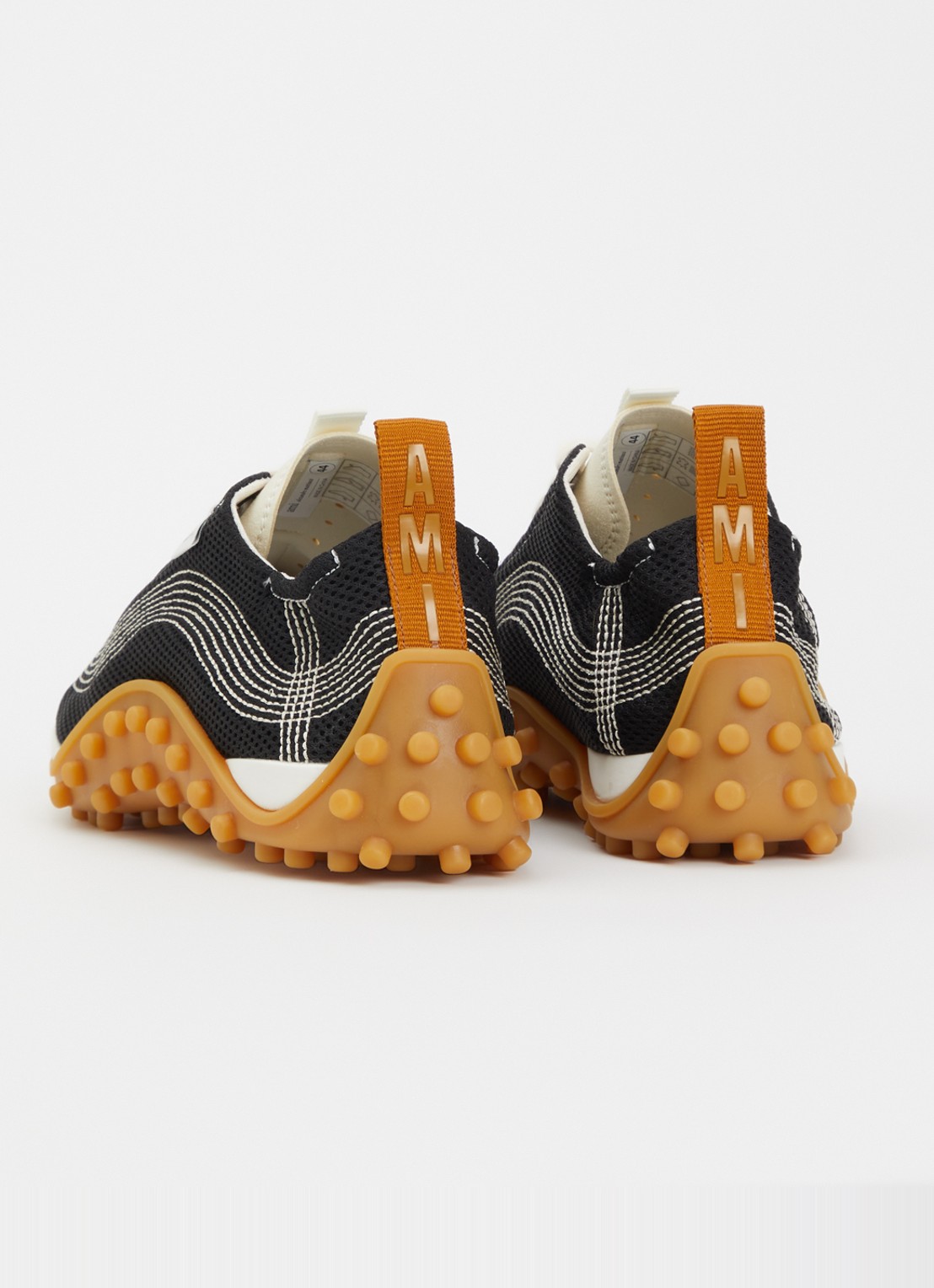 AMI Paris Mirage sneaker met schapenleren details - achterkant 2 zwart