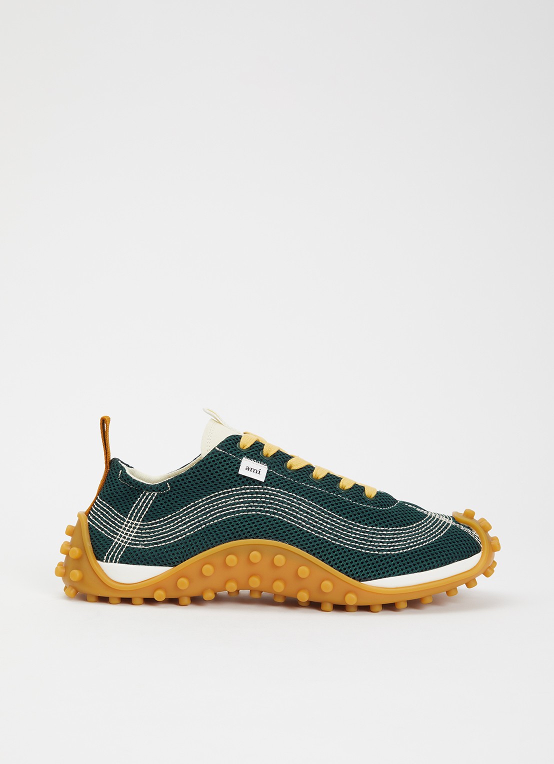 AMI Paris Mirage sneaker met schapenleren details - voorkant donkergroen