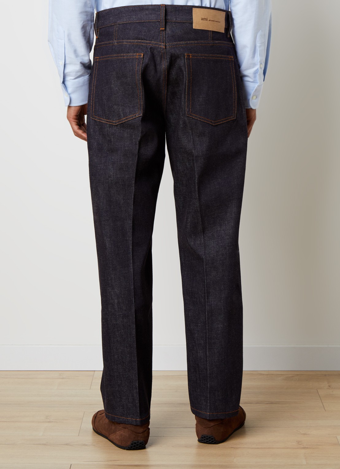 AMI Paris Parisian straight fit jeans met donkere wassing - achterkant 6 indigo