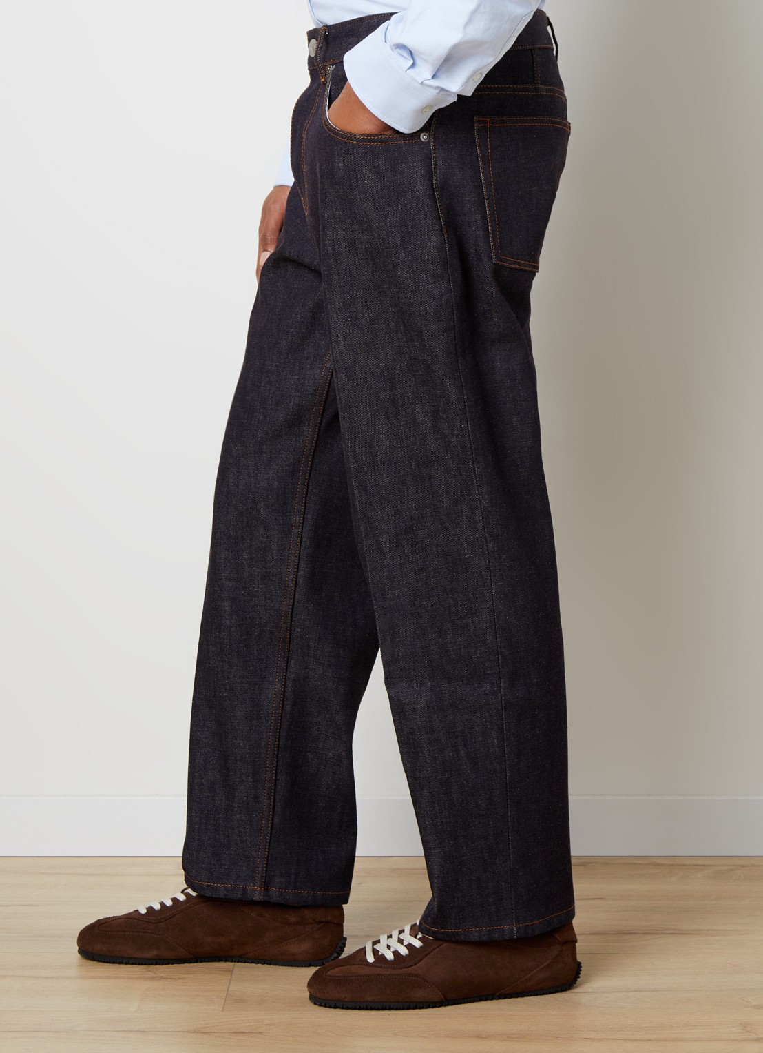 AMI Paris Parisian straight fit jeans met donkere wassing - detail 2 indigo