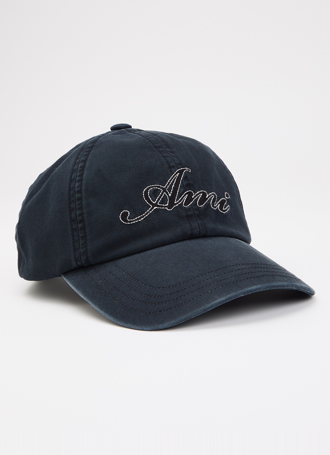 AMI Paris Pet met logo - voorkant 2 zwart