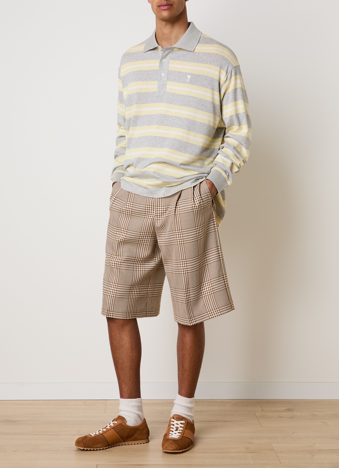 AMI Paris Regular fit polo met streepprint - voorkant 2 grijs