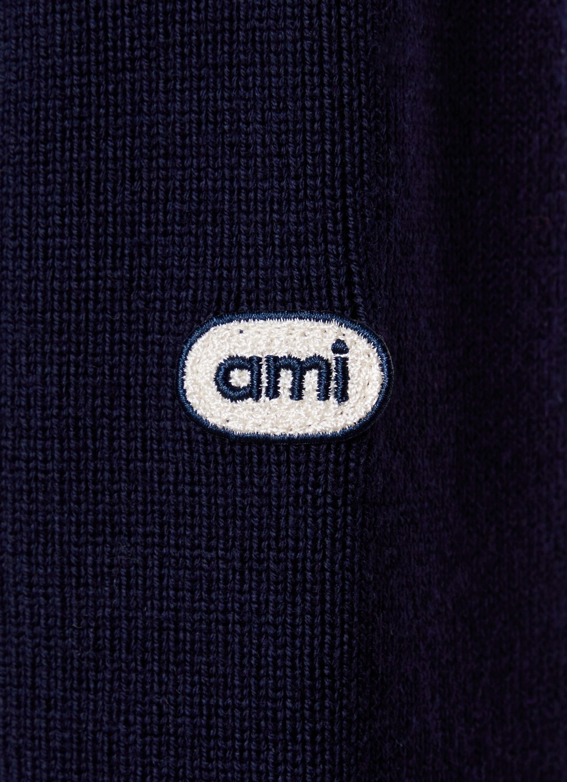 Ami Paris Ribgebreide trui van merino wol met halve rits - detail 3 donkerblauw