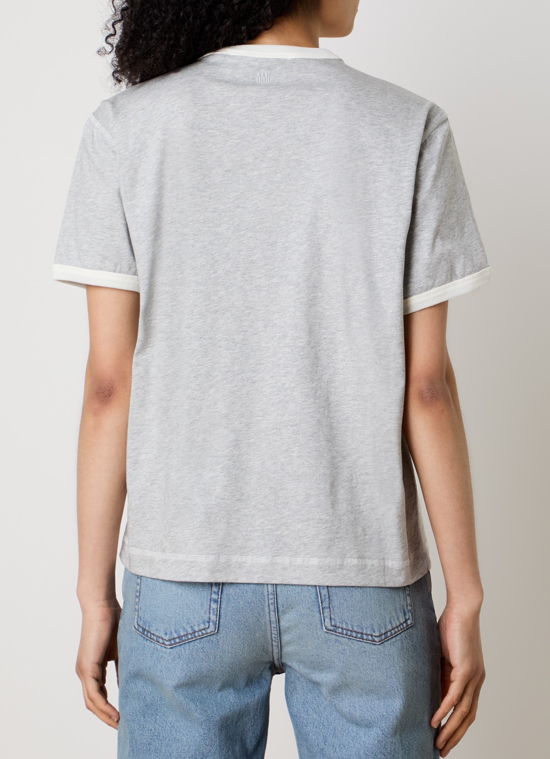 AMI Paris T-shirt met logoborduring - achterkant grijsmele